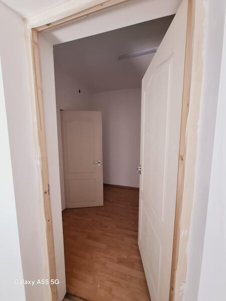 Obor, spatiu comercial la 5 minute pana la gura de metrou.