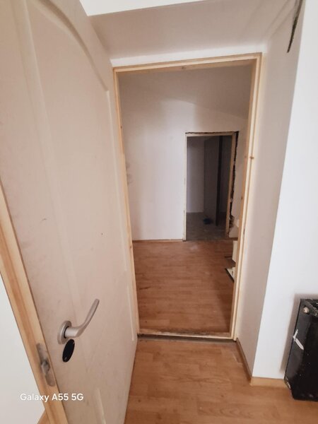 Obor, spatiu comercial la 5 minute pana la gura de metrou.