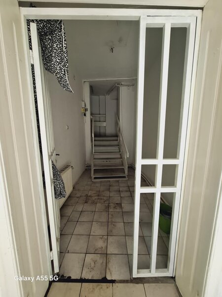 Obor, spatiu comercial la 5 minute pana la gura de metrou.