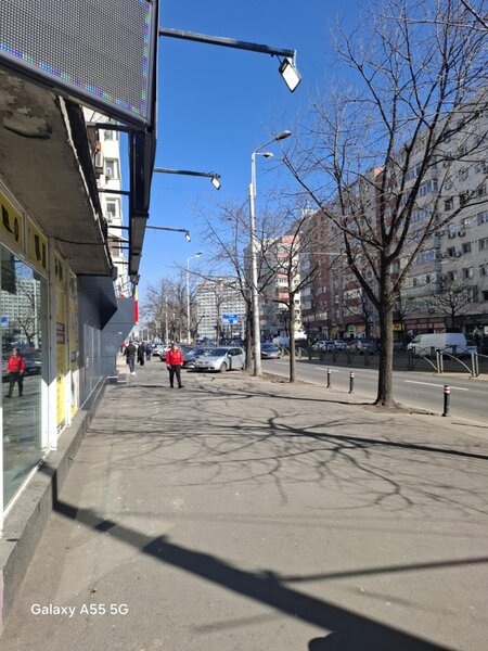 Obor, spatiu comercial la 5 minute pana la gura de metrou.